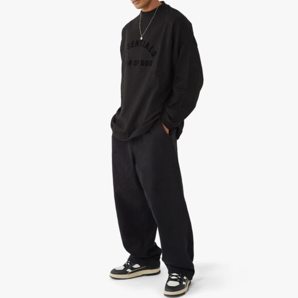 FEAR OF GOD ESSENTIALS Cotton Crewneck Long Sleeve Shirt Oversized Black NWT - Picture 2 of 4